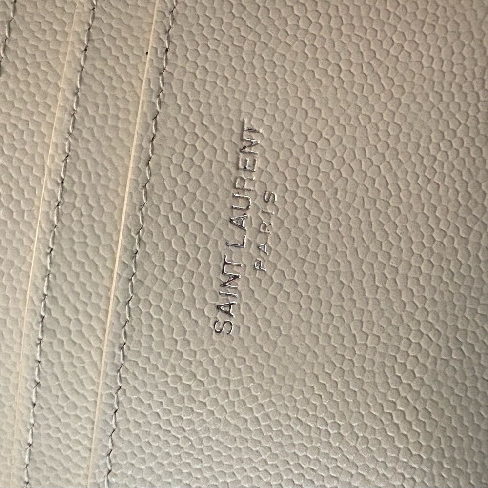 Brand new with coa Saint Laurent Beige Card Holder unisex new with dustbag - Picture 3 of 11